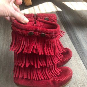 Minnetonka Red 3 Layer Fringe Moccasin Boot size 11